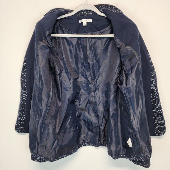Cabi Filigree Jacquard Blazer Coat Size 12 Blue Wool Blend Lined Darted Waist - Picture 11 of 16